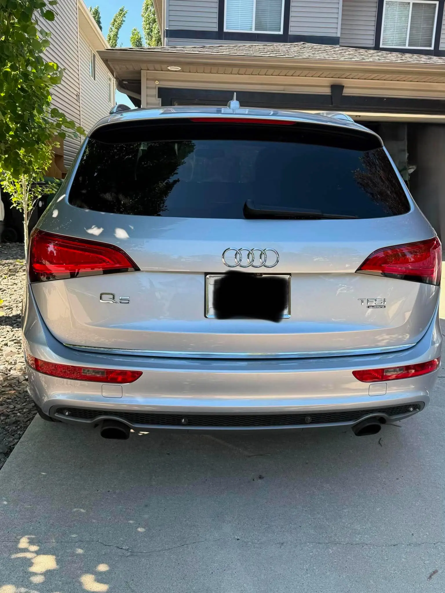 Vehicle financing paperwork Canmore Alberta